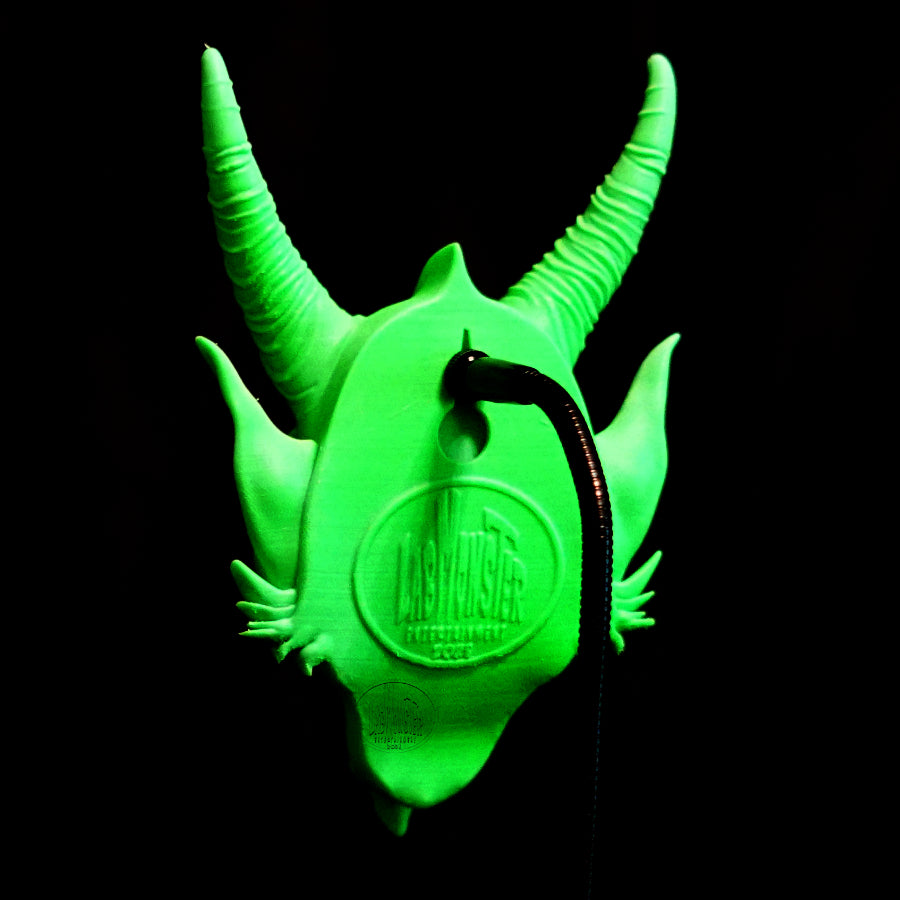 Cackling Wall Demon Spectral Green