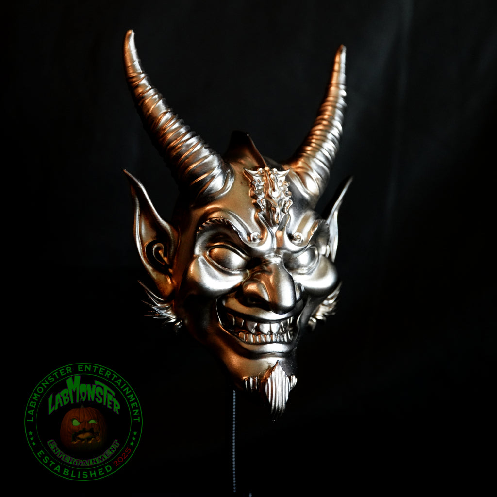 Cackling Wall Devil Chrome ornament