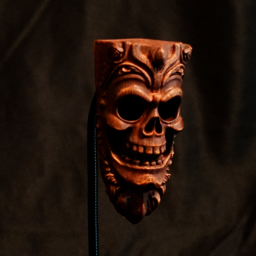 CASTLE SKULL WALL ORNAMENT