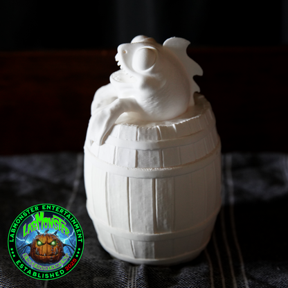 3D Printed Jolly Gold Shark Treasure Barrel Dice Vault – Paint-It-Yourself PLA Blank – Perfect for Dice, Candy, or Treasures!
