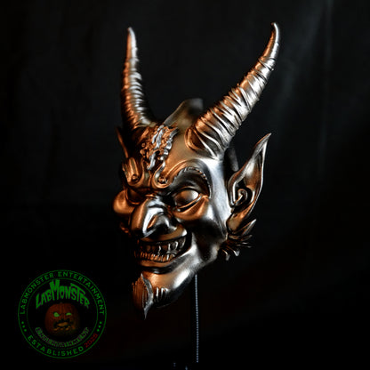 Cackling Wall Devil Chrome ornament
