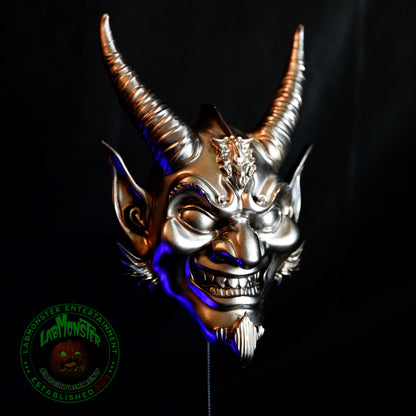 Cackling Wall Devil Chrome ornament
