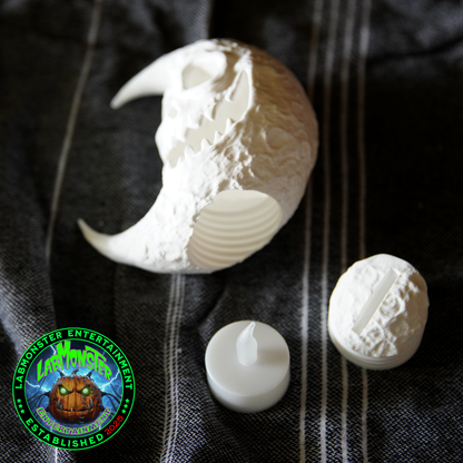 Paint-Your-Own Gothic Moon Skull Christmas Ornament with Top Hat – Unpainted 3D Printed PLA Blank – DIY Creepmas Decoration