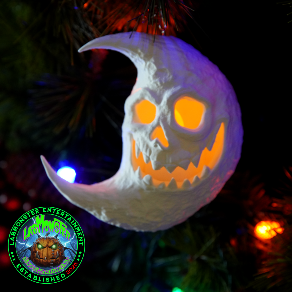 Paint-Your-Own Gothic Moon Skull Christmas Ornament with Top Hat – Unpainted 3D Printed PLA Blank – DIY Creepmas Decoration
