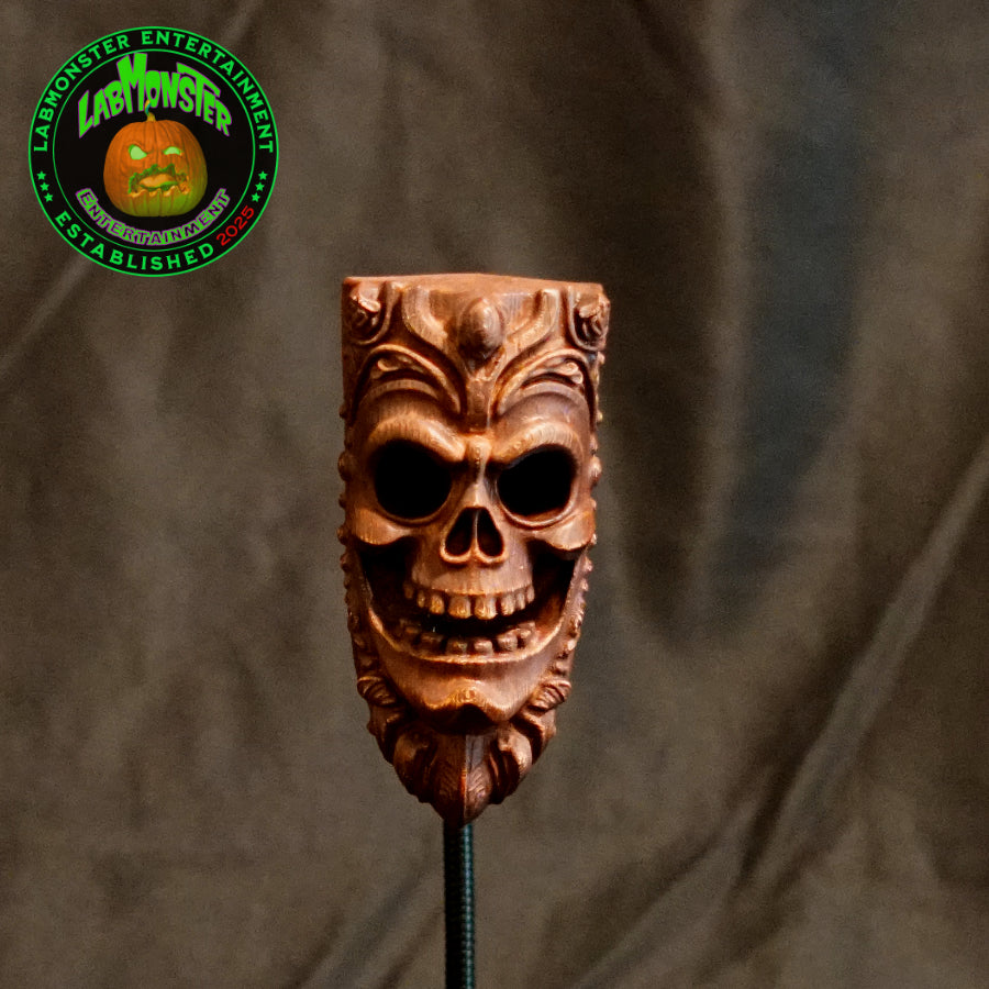 CASTLE SKULL WALL ORNAMENT